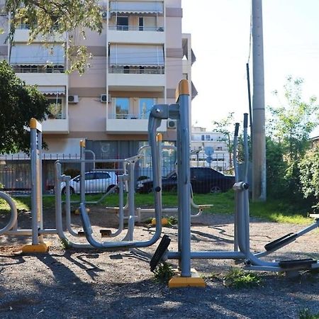 Δίπλα Στο Πάρκο Apartment Kalamata Ngoại thất bức ảnh