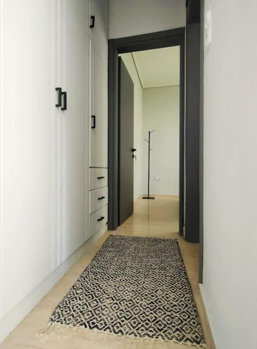 Δίπλα Στο Πάρκο Apartment Kalamata Ngoại thất bức ảnh