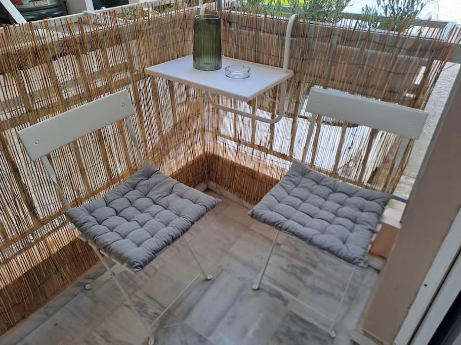 Δίπλα Στο Πάρκο Apartment Kalamata Ngoại thất bức ảnh